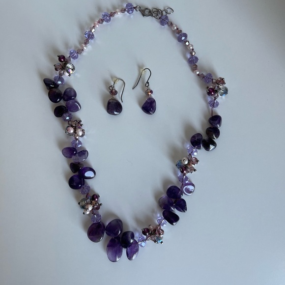 💕3/20$ NWOT Purple Bead and Stone Necklace and Earring Set - Picture 2 of 5
